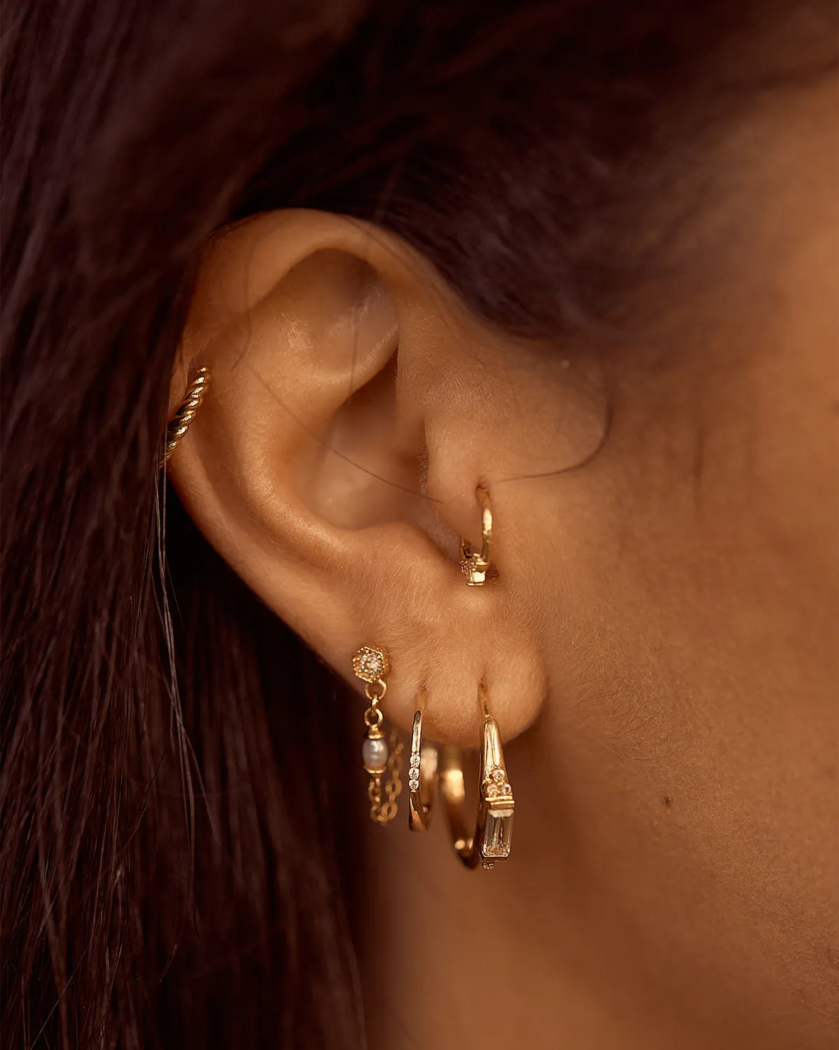 Caroline Baguette Hoops