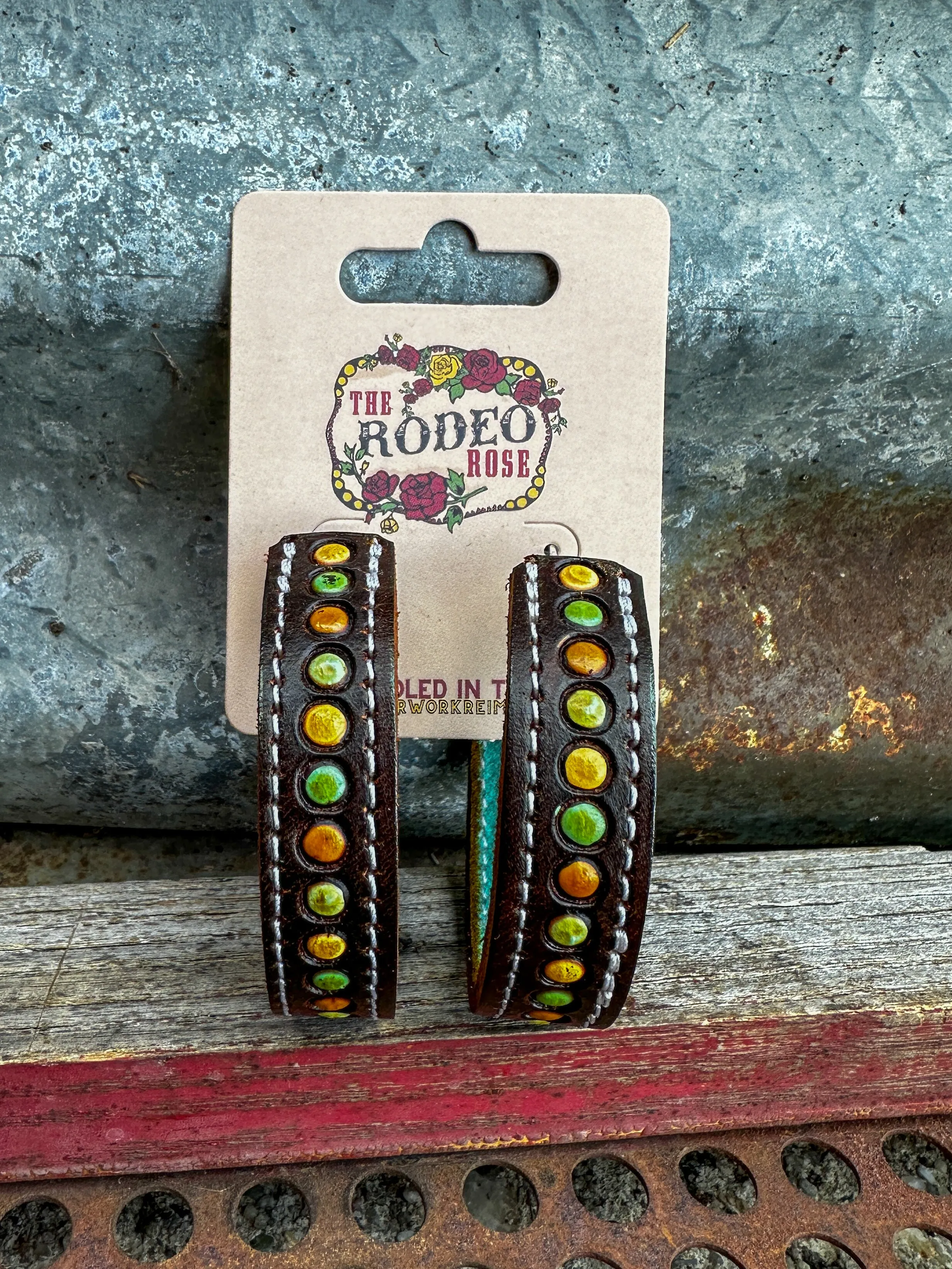 Dot Vera Hoop Earrings