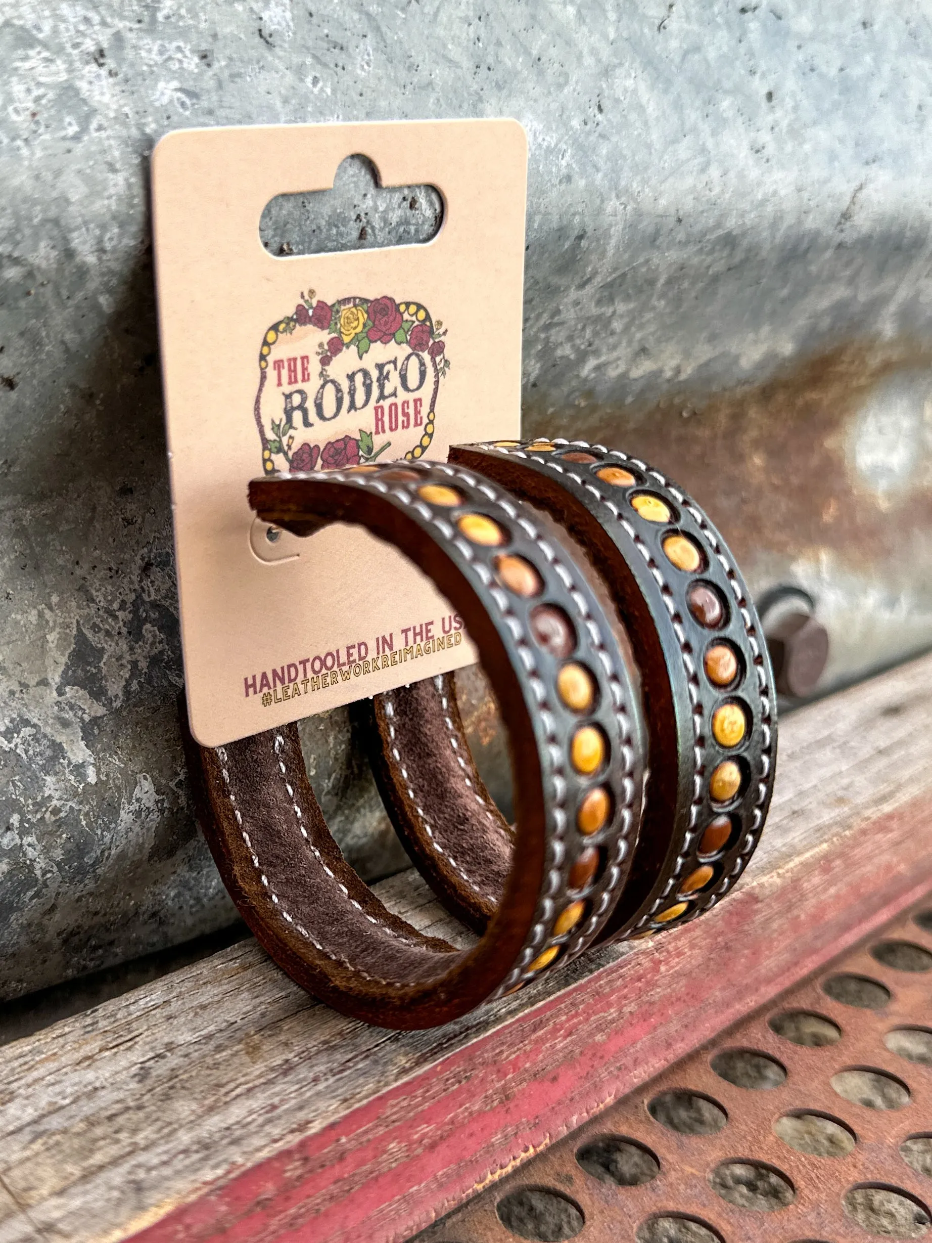 Dot Vera Hoop Earrings